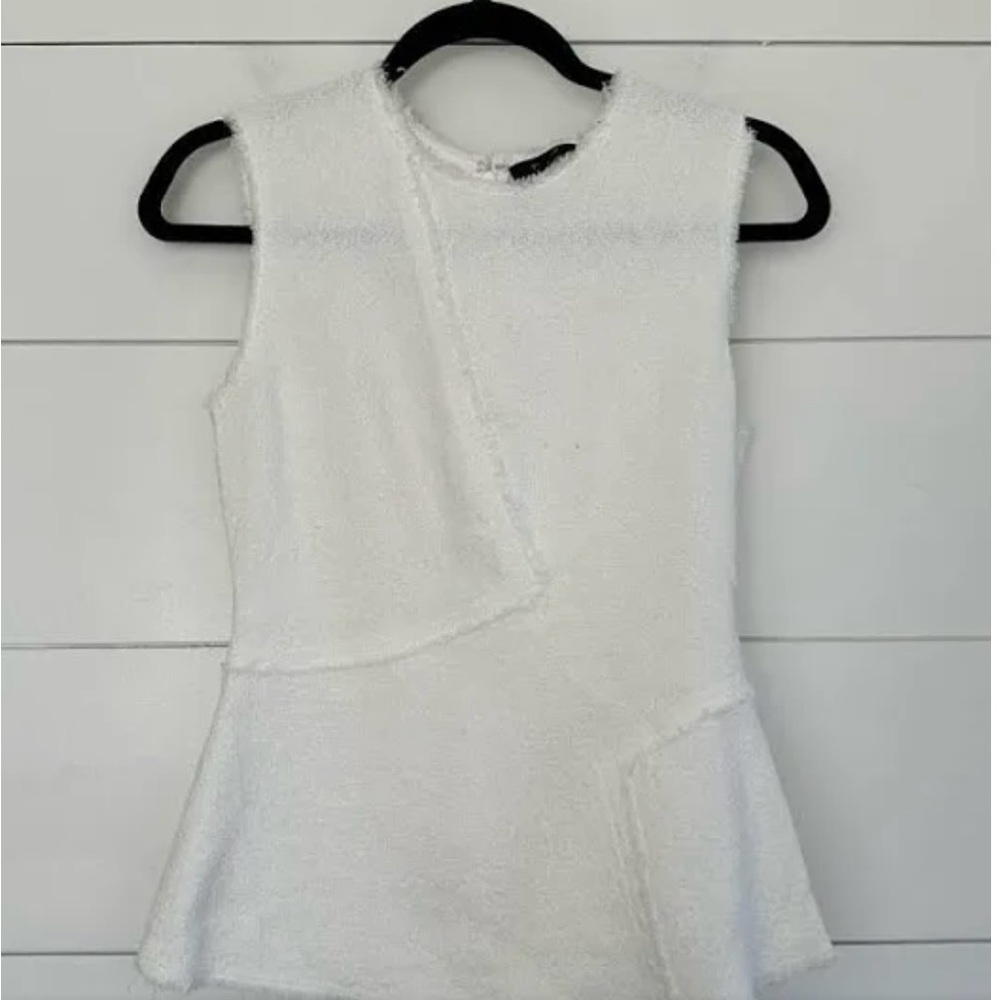 Theory Women’s Ivory Seamed Shell Tank Top size small